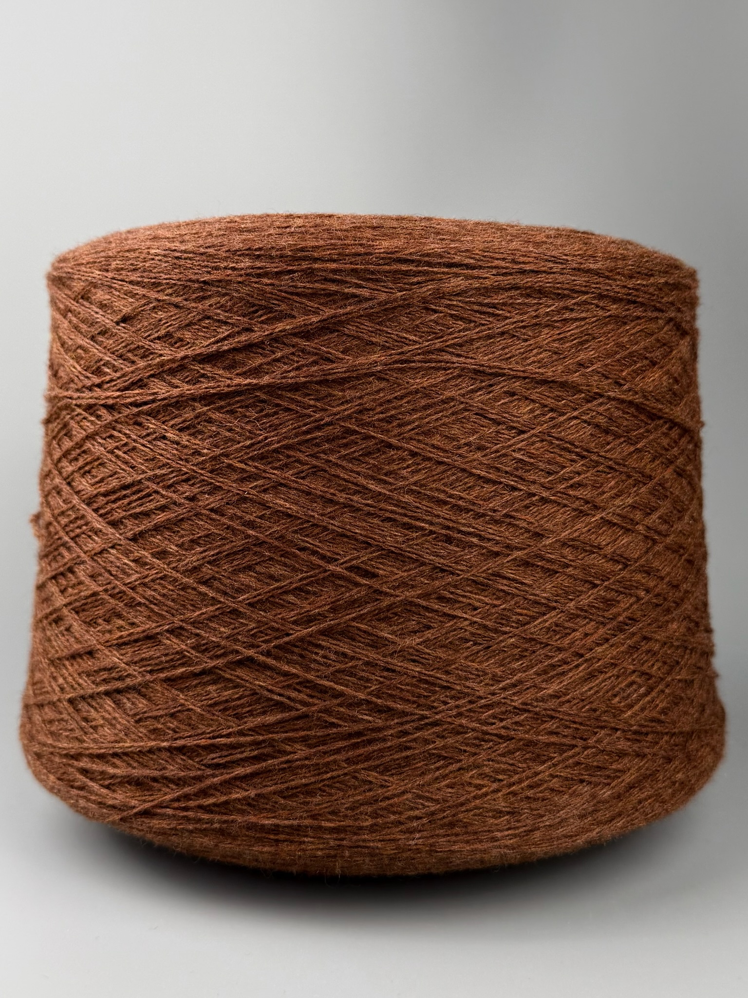 Botto Poala Art. Camargue 2/15 – Merino Supergeelong Garn col. Rostbraun Mélange foto 2